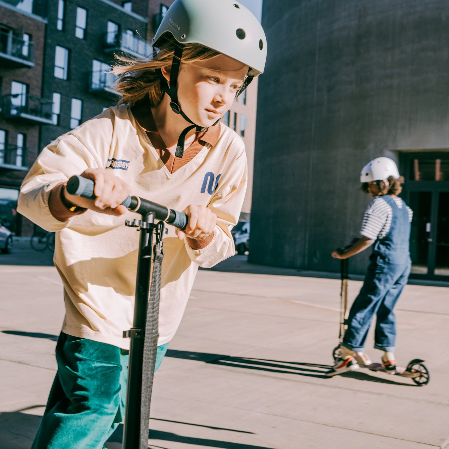 Movino (Black-Olive)